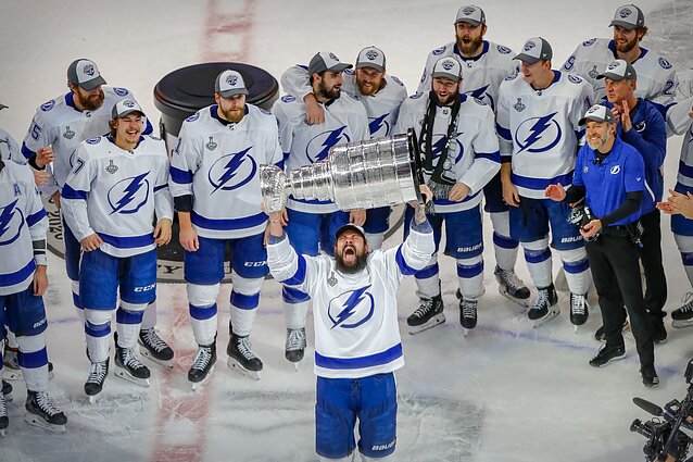 Tampa Bay Lithgning stanley cup cempionia